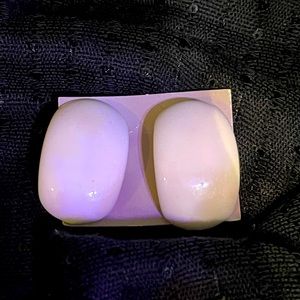 Vintage 80s Style White Avon Clip Earrings